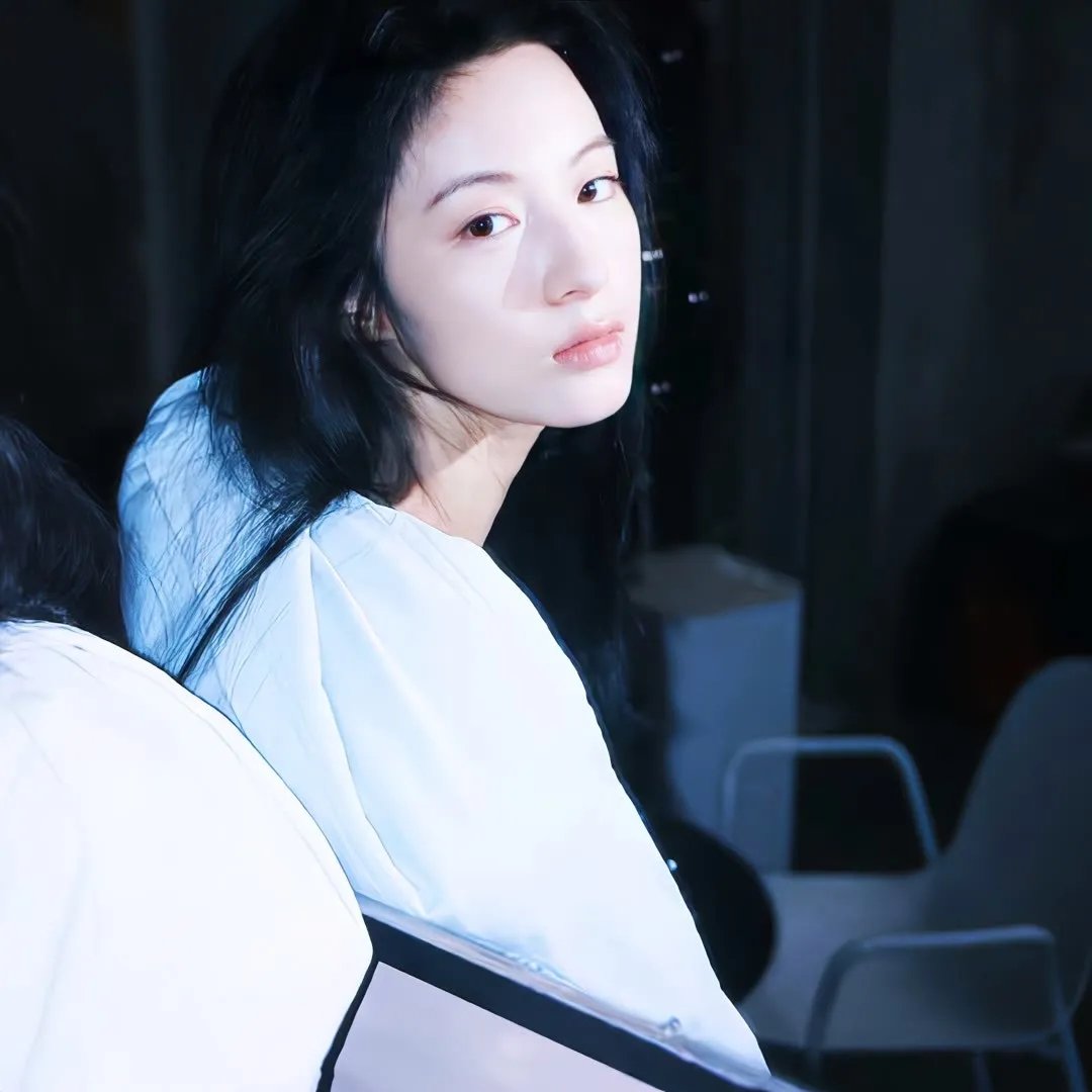 质朴却厉害！校阅女孩河野悦子